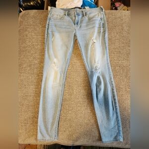 Low rise American Eagle super skinny jeans
